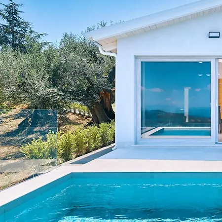 Lauri With Private Pool Laureana Cilento